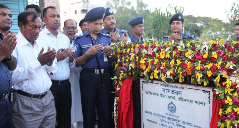 শ্রীনগরে ওপেন হাউজডে ও কমিউনিটি পুলিশিং সভা