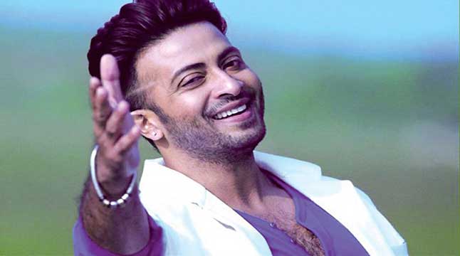 ‘হিরোগিরি’ আপাতত হচ্ছে না