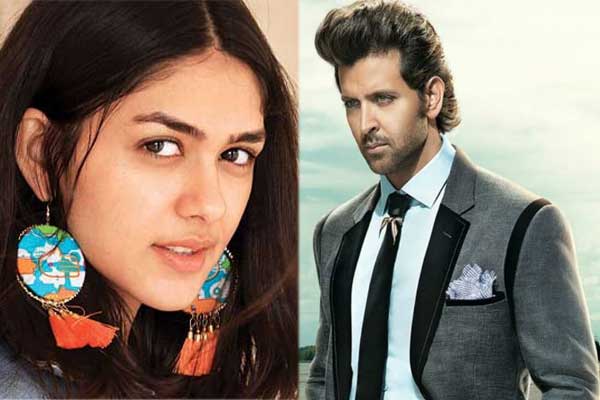 হৃত্বিকের ‘স্ত্রী’ হচ্ছেন ম্রুনাল!