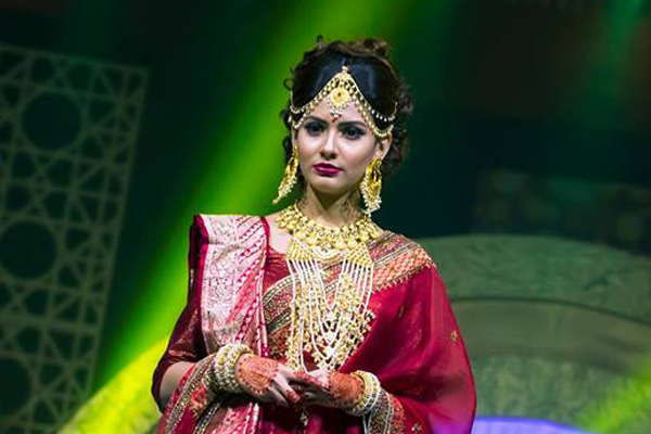 নাটকে অভিষেক হচ্ছে জেসিয়ার
