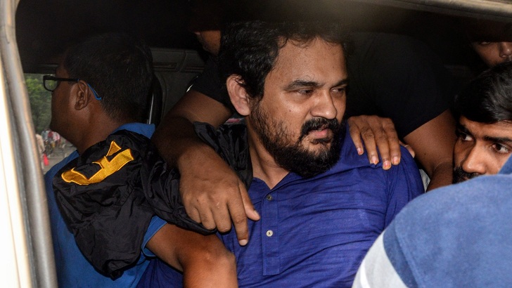 সমাবেশ থেকে ইমরান এইচ সরকার আটক