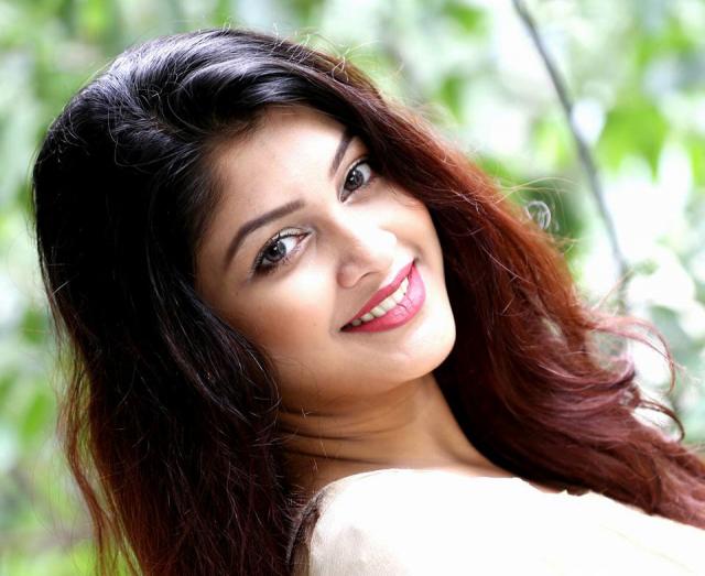 সারিকার ক্ষমা চাওয়া এবং.