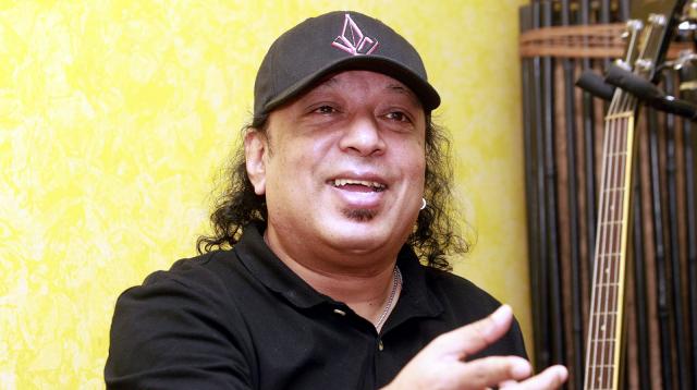 রাজশাহীর কনসার্টজুড়ে আইয়ুব বাচ্চু