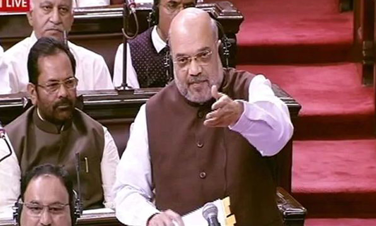 কাশ্মীরের ‘স্পেশাল স্টেটাস’ কেড়ে নিল ভারত