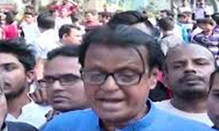 বিমানবন্দর থেকে মুক্তিযোদ্ধা দলের সভাপতি ইশতিয়াক গ্রেফতার
