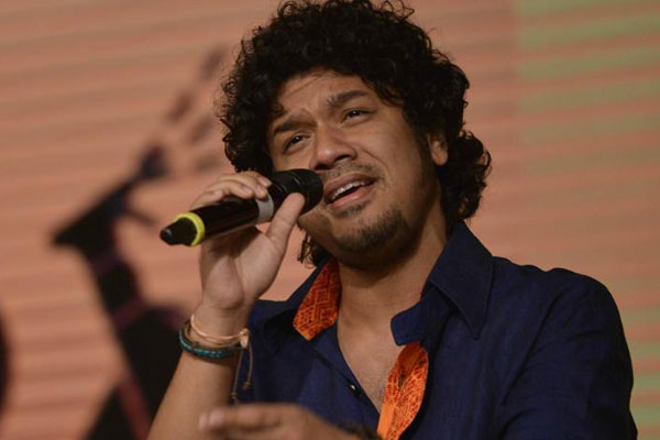 জ্বলছে আসাম, তাই দিল্লিতে অনুষ্ঠান বাতিল পাপনের