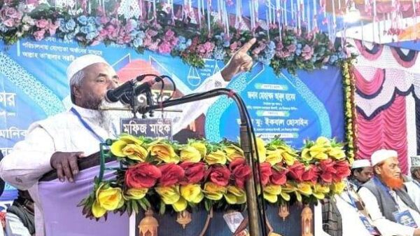 এই সংবিধান দিয়ে হাসিনা দেশের মানুষকে হত্যা করেছে: ইসহাক খন্দকার