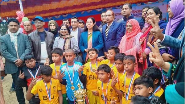 ঠাকুরগাঁওয়ে জেলা পর্যায়ে প্রাথমিক বিদ্যালয় গোল্ডকাপ ফুটবল “বালক-বালিকা” ফাইনাল