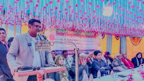 বীরগঞ্জের টিএমএসএস হাসপাতালে নবীন বরণ ও ক্যাপিং অনুষ্ঠান