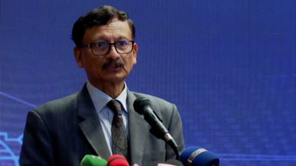 সরকারের সর্বোচ্চ পর্যায় থেকে সমর্থন না থাকলে ব্যাংক থেকে লুটপাট করা সম্ভব হতো না; পররাষ্ট্র উপদেষ্টা