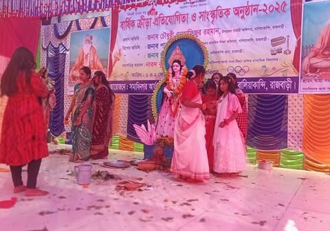 বালিয়াকান্দির জংগল ইউনিয়নের প্রতিটি শিক্ষা প্রতিষ্ঠানে উৎসবমুখর পরিবেশে সরস্বতী পূজা উৎযাপন 