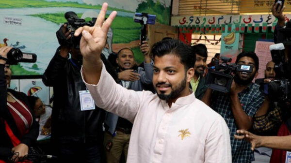 ইশরাক হোসেনকে ডিএসসিসির মেয়র হিসেবে ঘোষণা
