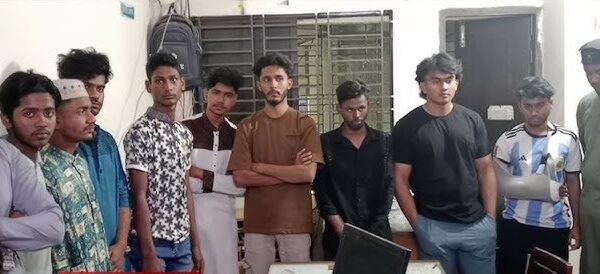 ব্যবসা প্রতিষ্ঠানে চাঁদাবাজি ও ভাঙচুরের অভিযোগে বৈষম্যবিরোধী ছাত্র আন্দোলনের আহ্বায়ক সালাউদ্দিন সালমানসহ ১৪ জনকে গ্রেফতার