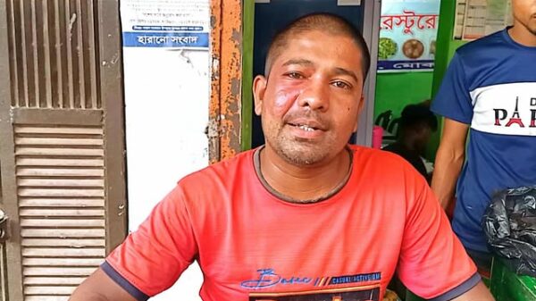 অন্তঃসত্ত্বা ভাতার টাকা ফিরিয়ে দিয়ে বিবেকের শক্তি ও সততার নজির স্থাপন করলেন ইউপি সদস্য মঞ্জু