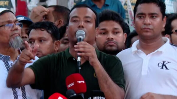 ঢাবি শিক্ষার্থী ও ছাত্রদল নেতা সাম্য হত্যার বিচার না হলে ঢাকাসহ সারাদেশ অচল করার হুঁশিয়ারি ছাত্রদল সভাপতির