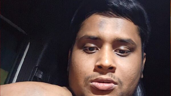 হাসনাত আবদুল্লাহর গাড়িতে হামলা চালিয়েছে দুর্বৃত্তরা