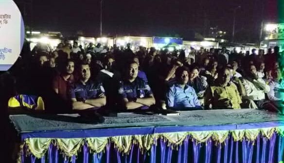 ঠাকুরগাঁওয়ে পুলিশের সচেতনতামূলক প্রচারণা