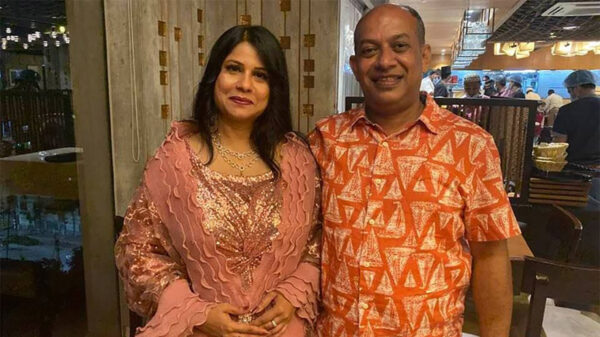 যশোরের সাবেক মেয়র জহিরুল ইসলাম চাকলাদার ও তার স্ত্রী-সন্তানের দেশত্যাগে নিষেধাজ্ঞা