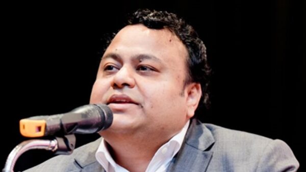 পদ্মা ব্যাংকের সাবেক চেয়ারম্যান চৌধুরী নাফিজ সরাফাতের স্ত্রী ও ছেলেসহ ফ্ল্যাট, প্লট, জমি জব্দের আদেশ