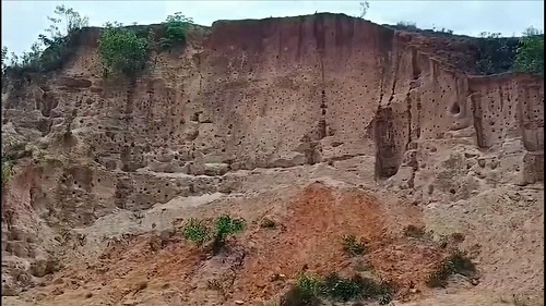 চট্টগ্রামের কেইপিজেড এলাকায় পাহাড় ধসে দুই শিশু নিহত
