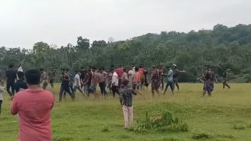 সিলেটের গোয়াইনঘাট সীমান্তে খেলার মাঠ নিয়ে বিএসএফ ও স্থানীয়দের মধ্যে উত্তেজনা
