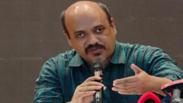 ড. ইউনূসের বক্তব্যে আভাস মিলেছে, বড় রাজনৈতিক দলগুলোর মধ্যে একটি দল ডিসেম্বরেই নির্বাচন চায়