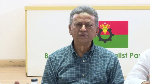 খুব শিগগিরই তিনি দেশে ফিরবেন তারেক রহমান