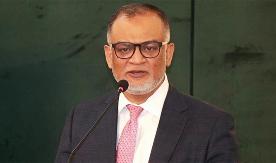 দশ বছরে চামড়ায় সর্বোচ্চ দাম : বাণিজ্যে উপদেষ্টা