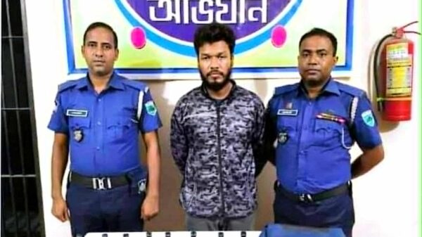 বগুড়ায় ভেজাল ও অনিয়মে তিন প্রতিষ্ঠানকে ৯৩ হাজার টাকা জরিমানা