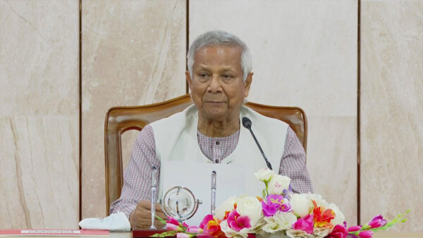 নতুন বাংলাদেশ গঠনে কাজ করছে সরকার: প্রধান উপদেষ্টা