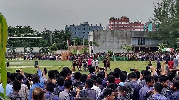 বিমান বাহিনীর প্রশিক্ষণ বিমান বিধ্বস্ত হওয়ার ঘটনায় নিহতের সংখ্যা বেড়ে দাঁড়িয়েছে ১৯