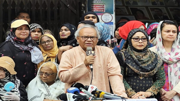 গণতান্ত্রিক অধিকার নিশ্চিতে ভোটের বিকল্প নেই : রুহুল কবীর রিজভী