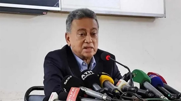 একদল মুক্তিযুদ্ধ বিক্রি করছে, আরেকদল চব্বিশ: আমীর খসরু
