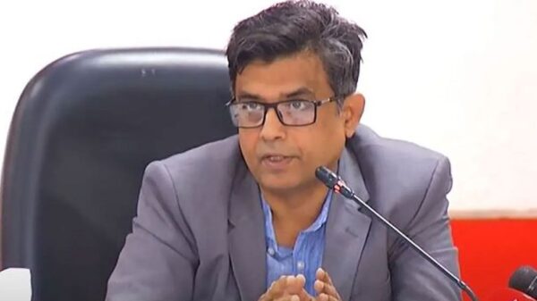 নির্বাচন নিয়ে সারজিসের হুঁশিয়ারির জবাবে যা বললেন প্রেসসচিব