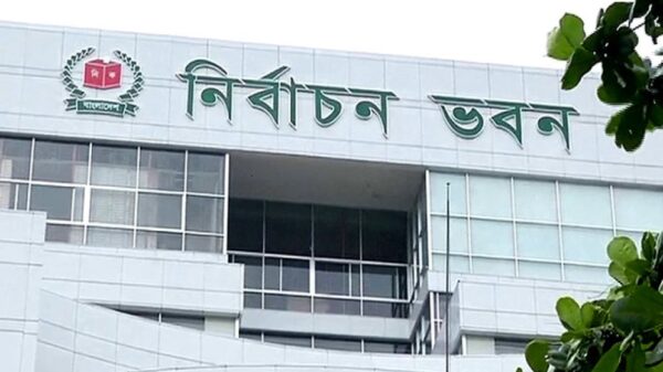 সরকারের ৩১ মন্ত্রণালয়ের সঙ্গে বৈঠকে ইসি