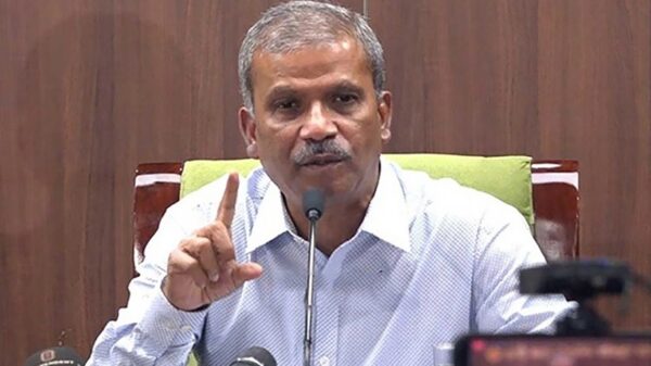 আদালত সংস্কারে উদ্যোগ নিচ্ছি—সুফল পাবে জনগণ: আইন উপদেষ্টা