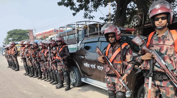 নিরাপত্তা নিশ্চিতে ঢাকাসহ আশপাশের জেলায় বিজিবি মোতায়েন