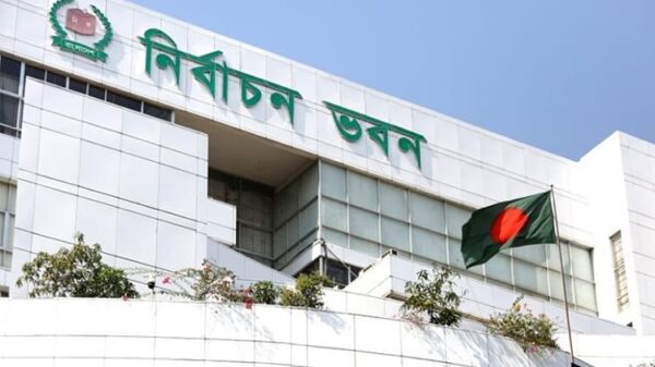 ভোটকেন্দ্র হিসেবে ব্যবহৃত শিক্ষা প্রতিষ্ঠানের অবকাঠামোগত অবস্থার তথ্য চেয়েছে ইসি