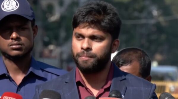 হাদির চিকিৎসক বলেন, আমাদের জীবন হুমকির মুখে—ভারত থেকে হুমকি আসছে