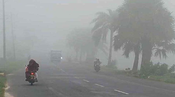 আগামী পাঁচ দিনে শীত ও কুয়াশার দাপট আরও বাড়বে