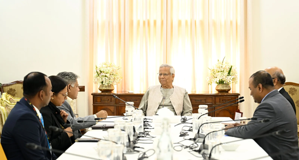 শিপিং কর্পোরেশনকে লাভজনক প্রতিষ্ঠান হিসেবে ধরে রাখতে হবে : প্রধান উপদেষ্টা