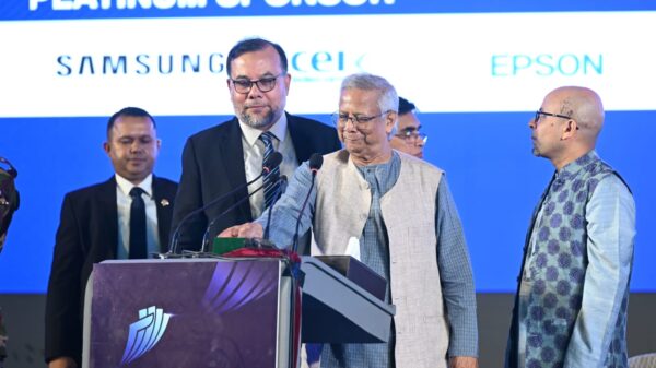ডিজিটাল ডিভাইস ও ইনোভেশন এক্সপোর উদ্বোধন প্রধান উপদেষ্টার