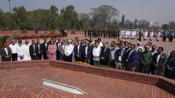 জাতীয় স্মৃতিসৌধে প্রধানমন্ত্রীর শ্রদ্ধা নিবেদন