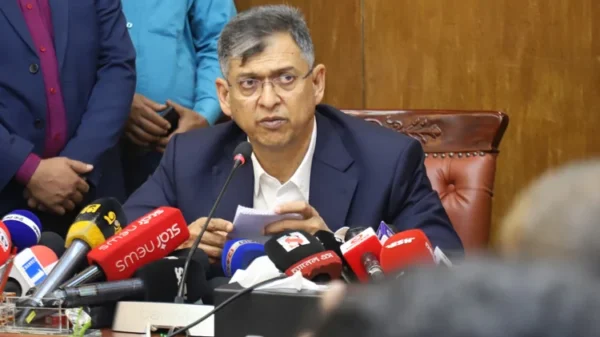 ক্ষমতা গ্রহণের মাত্র ১৩ দিনেই আইনশৃঙ্খলা পরিস্থিতির দৃশ্যমান উন্নতি হয়েছে : স্বরাষ্ট্রমন্ত্রী