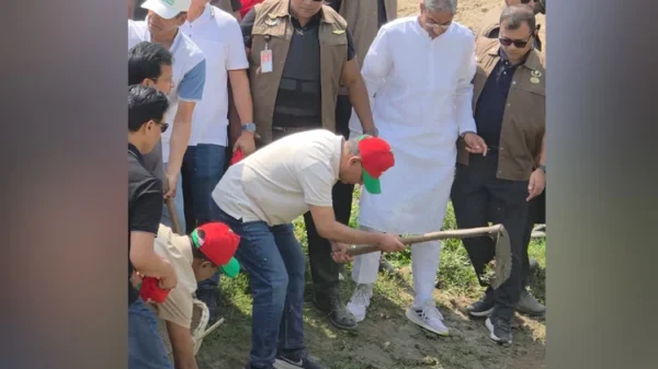 দিনাজপুরে খাল খনন কর্মসূচির উদ্বোধন করলেন প্রধানমন্ত্রী