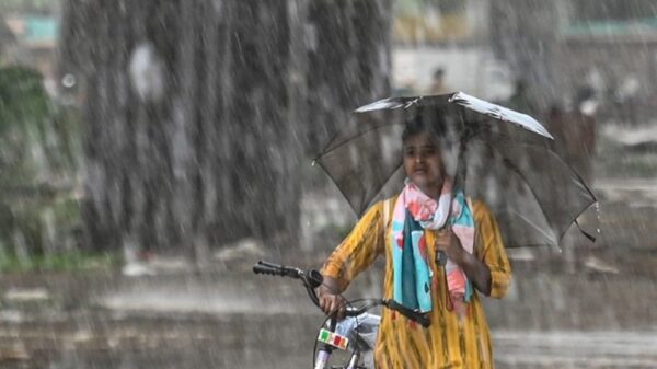 ৪ বিভাগে বজ্রবৃষ্টির আভাস