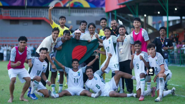 সাফ অনূর্ধ্ব-২০ চ্যাম্পিয়ন বাংলাদেশ, চীফ হুইপের অভিনন্দন