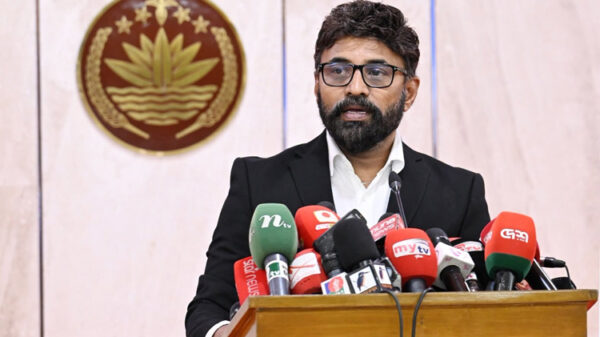 তারেক রহমানের আমন্ত্রণে ঝটিকা সফরে বাংলাদেশে এসেছিলেন বিল গেটস: সালেহ শিবলী