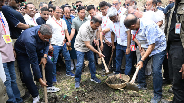 বাবার স্মৃতি বিজড়িত শার্শার উলসী খাল পুনঃখনন করলেন প্রধানমন্ত্রী