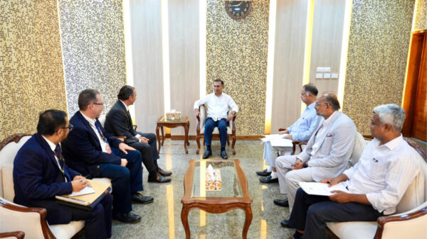 প্রধানমন্ত্রীর সঙ্গে শেভরন কর্পোরেশনের প্রতিনিধি দলের সৌজন্য সাক্ষাৎ